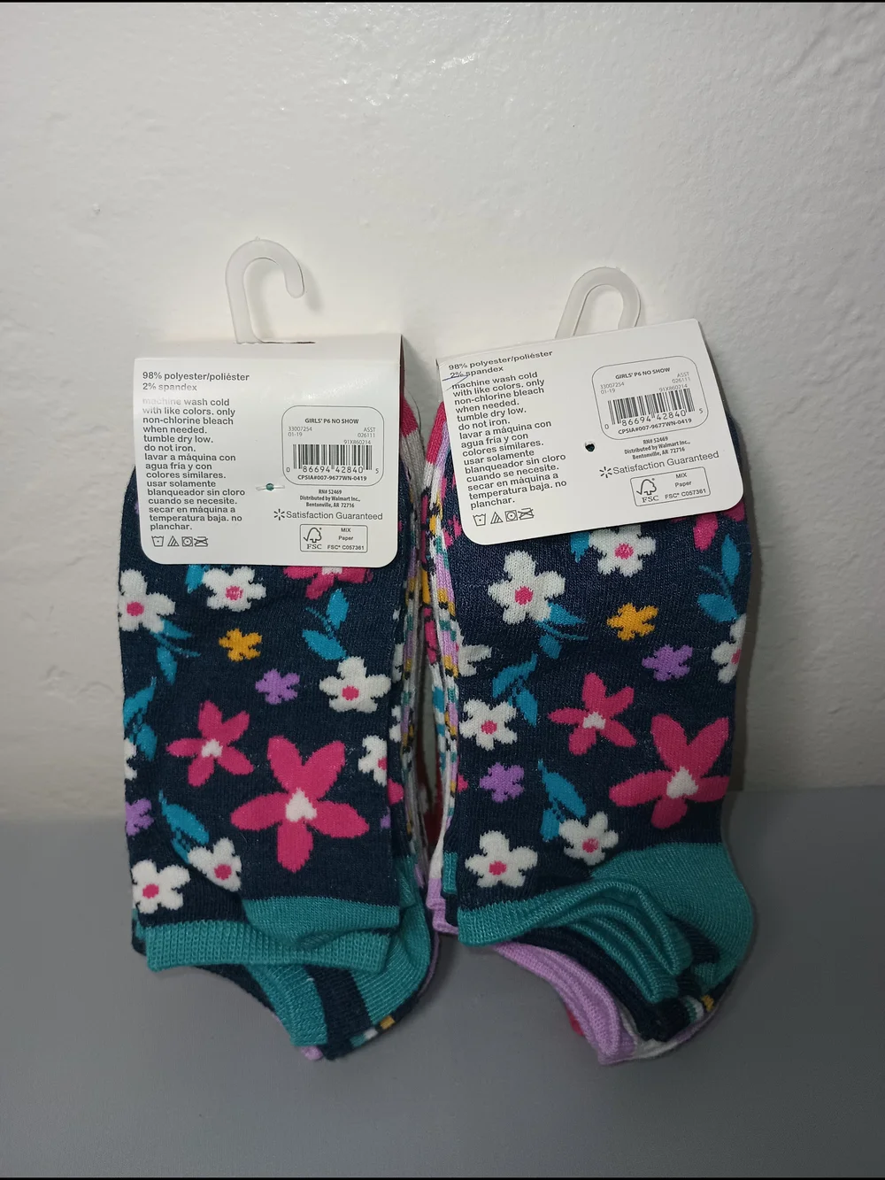 Wonder Nation Girls' No Show Flower Socks (2)